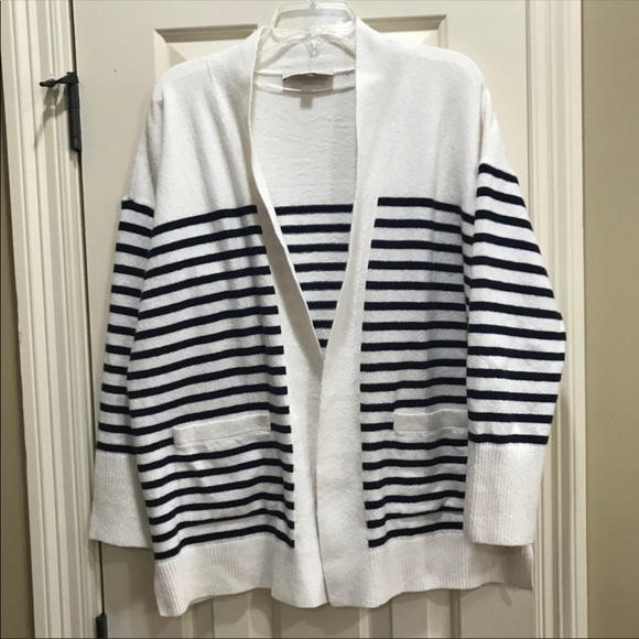 Loft Cardigan - Picture 3 of 8